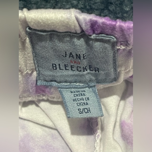 Jane And Bleecker Pajamas/Loungewear 2 piece Set Smooth Fabric Size S - Picture 4 of 5